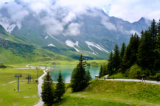 桌游支付新体验，移动支付如何革新社交游戏结算方式？